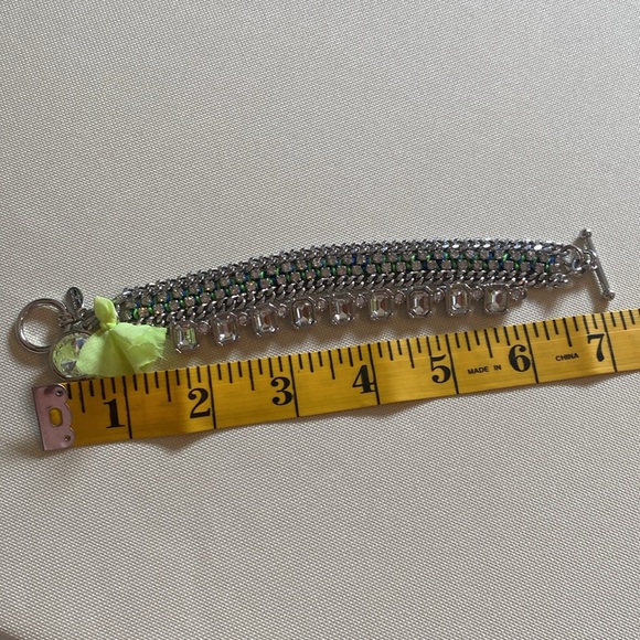 Women’s Ann Taylor bracelet with bar & loop close silvertone diamond color - Picture 7 of 9